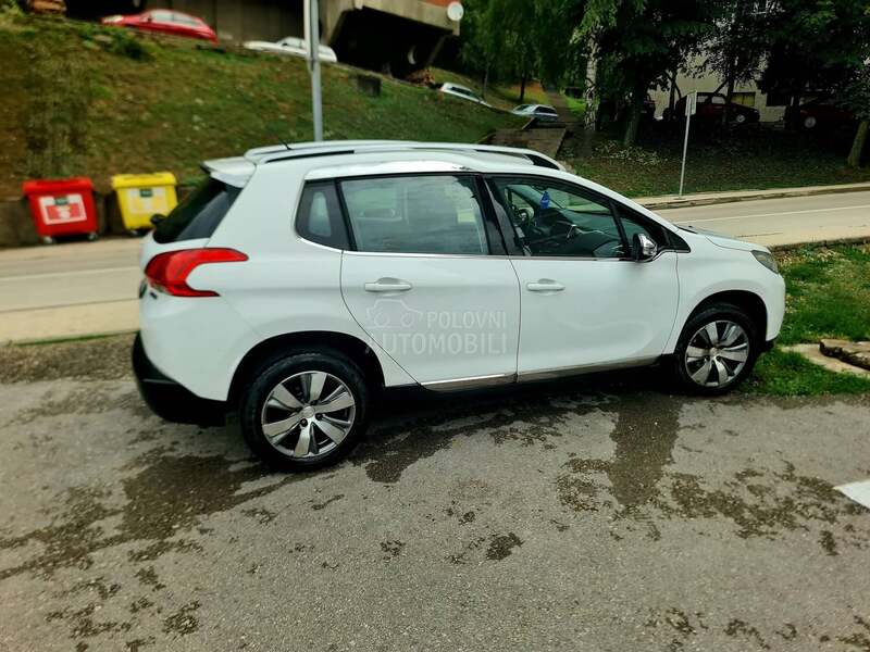 Peugeot 2008 