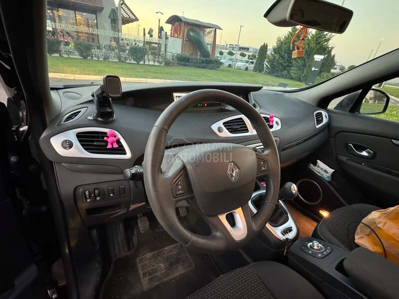 Renault Scenic BG