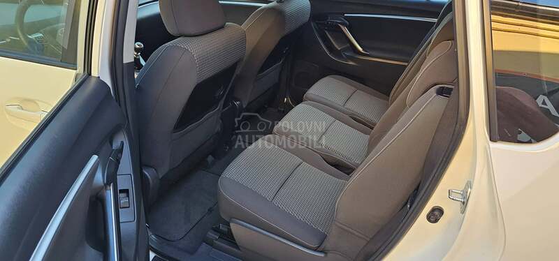 Toyota Verso 1.6D4D KAO N0VA