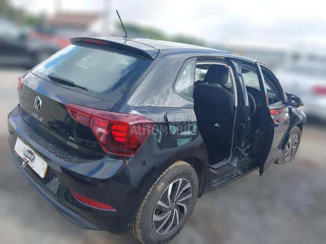Volkswagen Polo DUSB 2024. god. -  kompletan auto u delovima