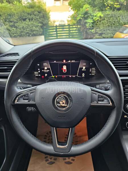 Škoda Superb 2.0 Tdi/Dsg/Style