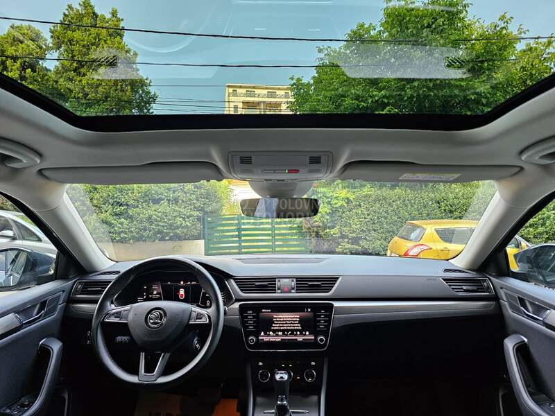 Škoda Superb 2.0 Tdi/Dsg/Style