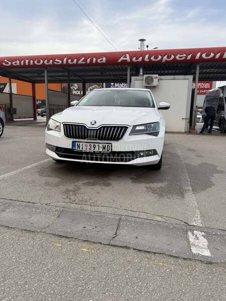 Škoda Superb 4x4, alkantara sed.