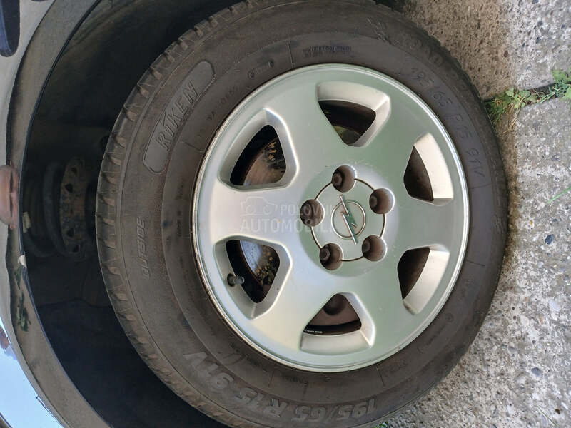 Opel Astra H 