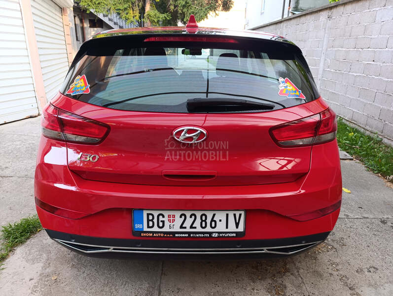 Hyundai i30 1.5 DPI STYLE A