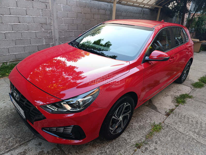 Hyundai i30 1.5 DPI STYLE A