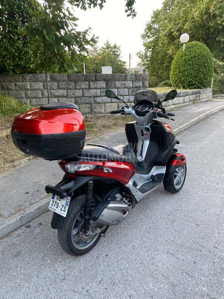 Piaggio Mp3 Yourban 300
