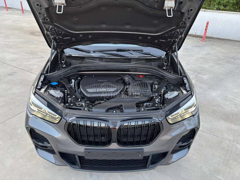 BMW X1 Sd/M/PANO/ 2022