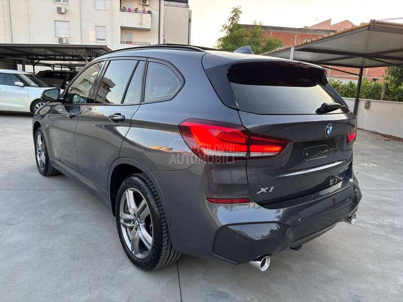 BMW X1 Sd/M/PANO/ 2022