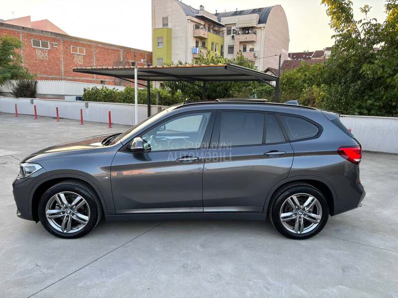 BMW X1 Sd/M/PANO/ 2022