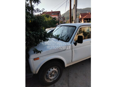 Lada Niva 