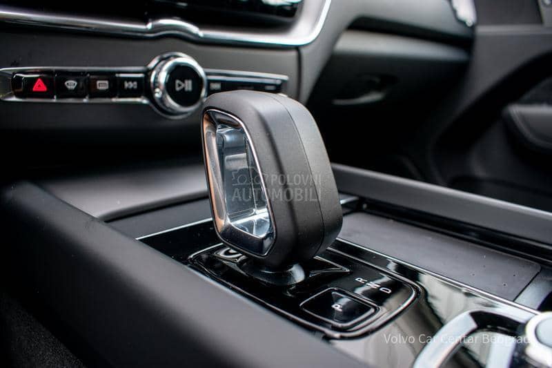 Volvo XC60 B4 D AWD Core