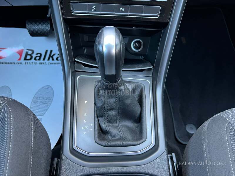 Volkswagen Touran 2.0 TDI/NAV/KAM/DSG