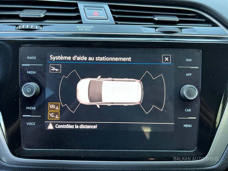 Volkswagen Touran 2.0 TDI/NAV/KAM/DSG