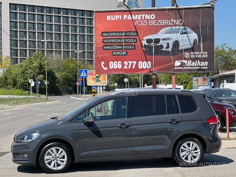 Volkswagen Touran 2.0 TDI/NAV/KAM/DSG
