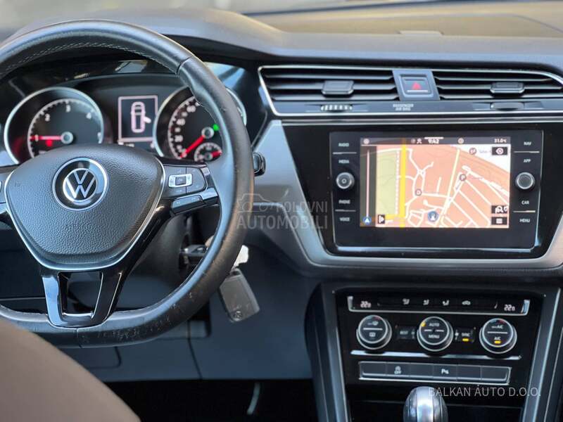 Volkswagen Touran 2.0 TDI/NAV/KAM/DSG