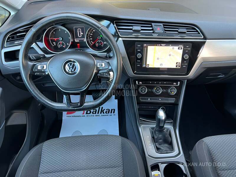 Volkswagen Touran 2.0 TDI/NAV/KAM/DSG