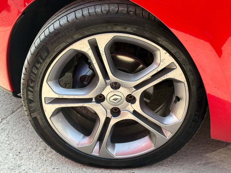 Renault Clio 1.2 TCe Auto.matik