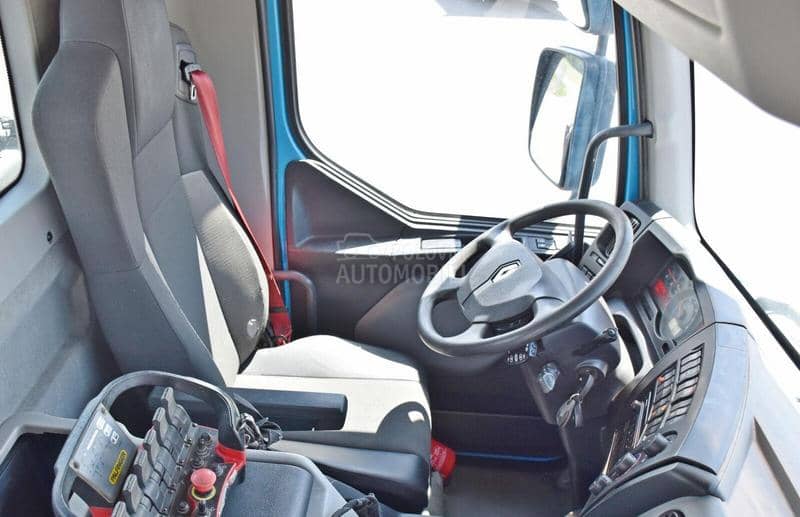 Renault C 320 PK 12002 EH A RC