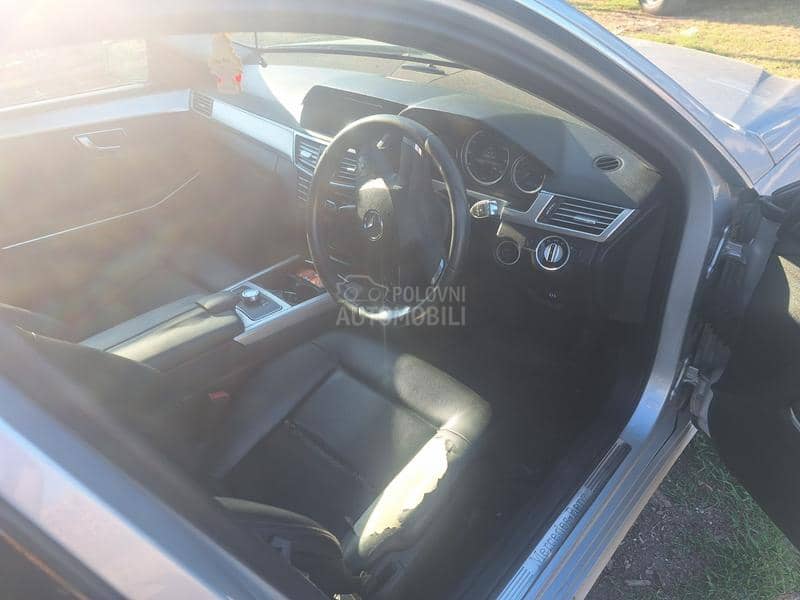 Delovi za Mercedes Benz E 220 CDI 2012. god.