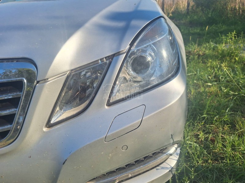 Delovi za Mercedes Benz E 220 CDI 2012. god.