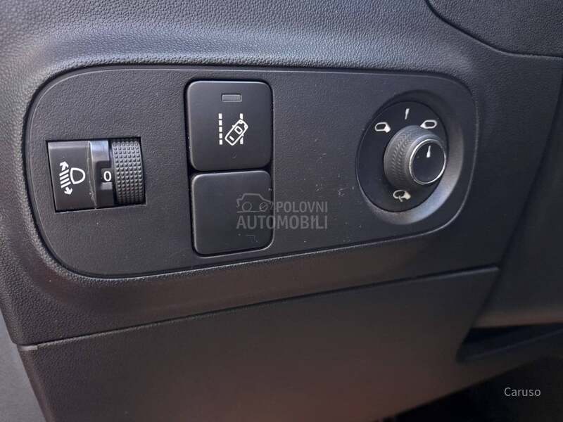 Citroen C3 PureTech 110 SHINE