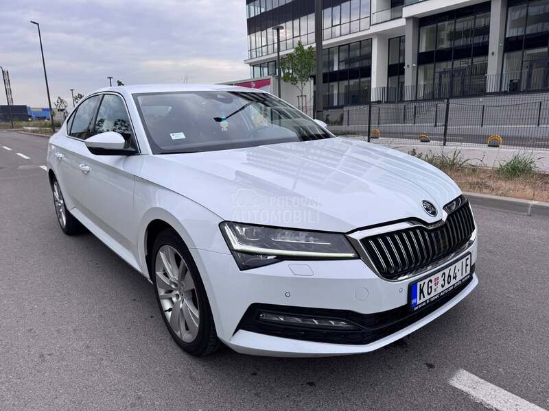 Škoda Superb MATRIX