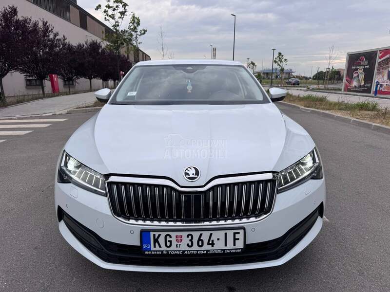 Škoda Superb MATRIX