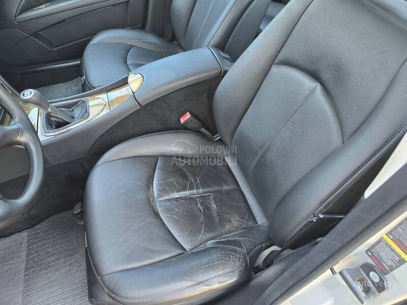 Mercedes Benz E 220 CDI