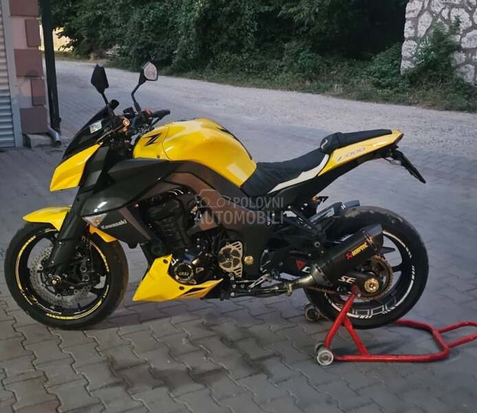 Kawasaki Z1000