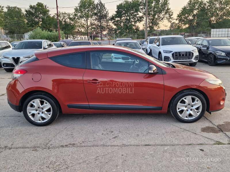 Renault Megane 1.5DCI COUPE DINAMIC