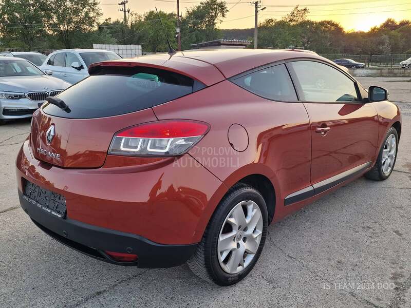 Renault Megane 1.5DCI COUPE DINAMIC