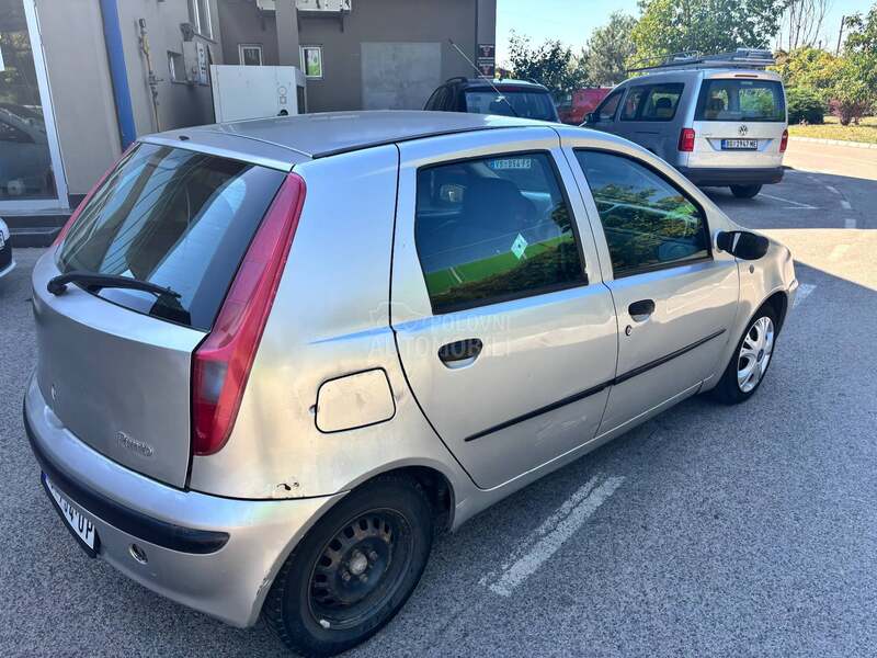 Fiat Punto 1.2i 8v