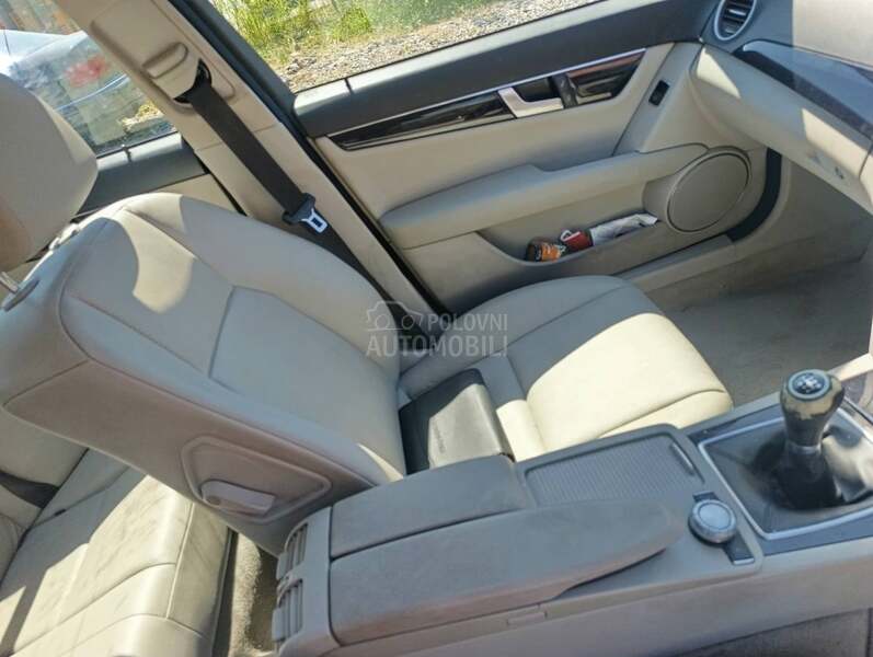 Mercedes Benz C 220 