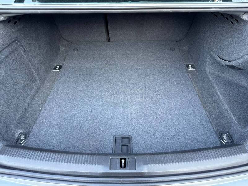 Audi A4 2.0 TDI Sline BOSE