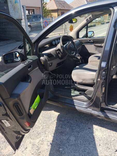 Peugeot 807 2.0 HDI