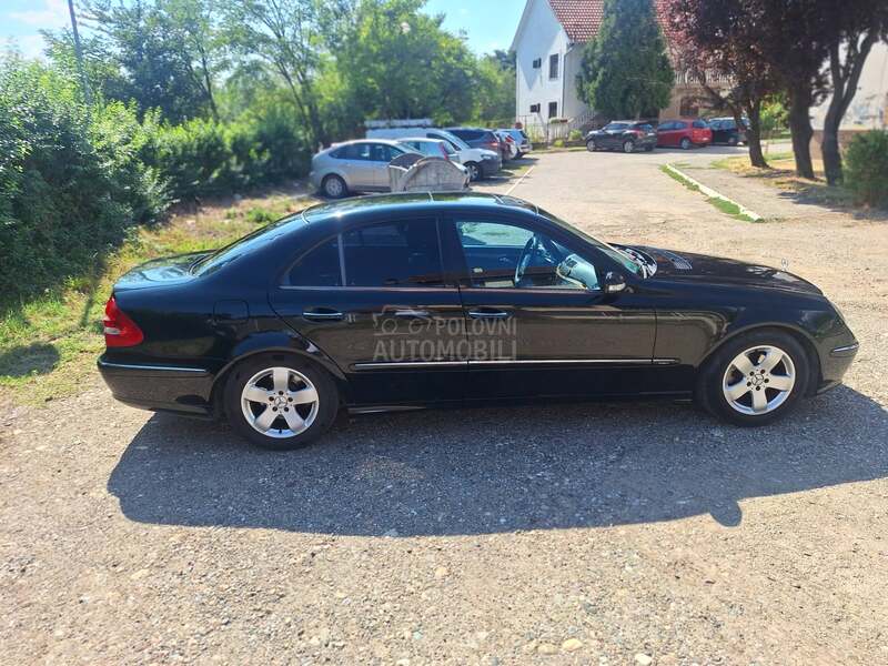 Mercedes Benz E 200 1.8