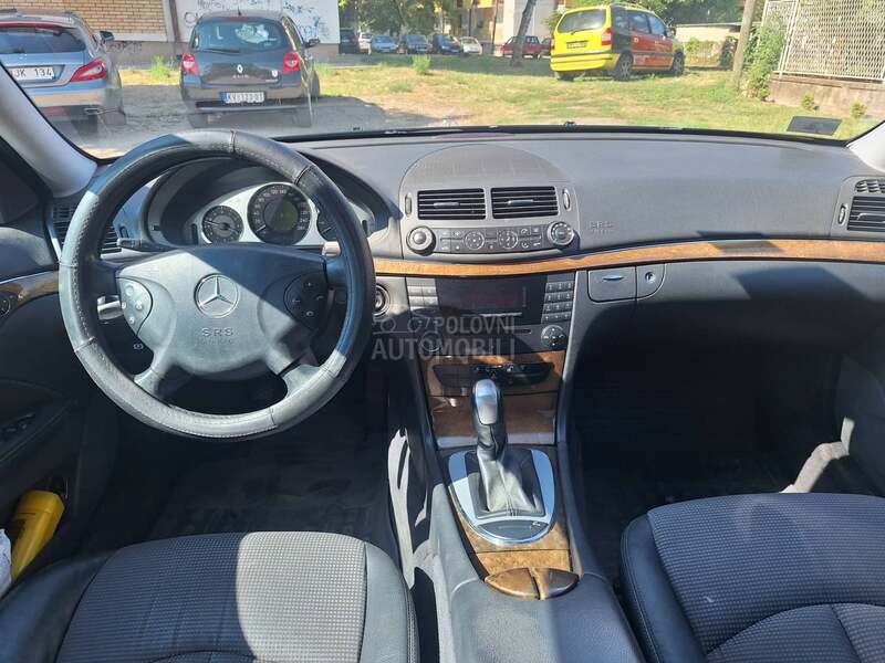 Mercedes Benz E 200 1.8