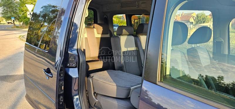 Volkswagen Caddy 1.6D DSG MAXI