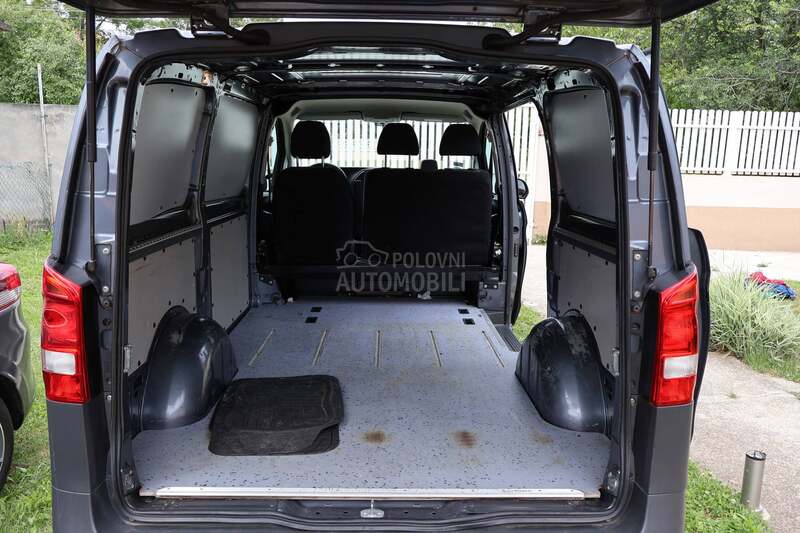 Mercedes Benz Vito 111 Long