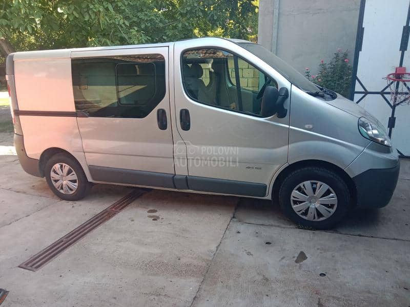 Renault Trafic 