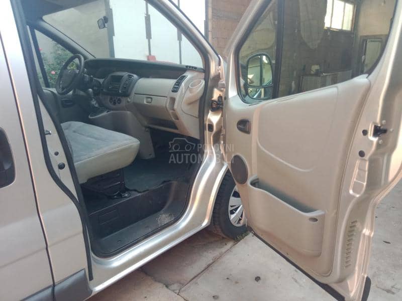 Renault Trafic 