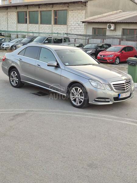Mercedes Benz E 220 