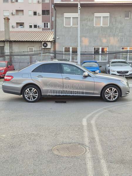 Mercedes Benz E 220 