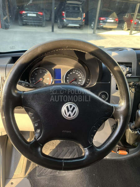 Volkswagen Crafter 2.5 TDI