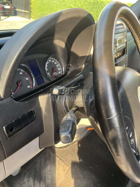 Volkswagen Crafter 2.5 TDI