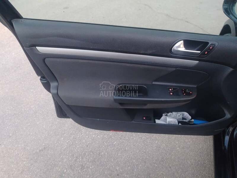 Volkswagen Golf 5 