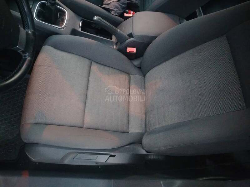Volkswagen Golf 5 