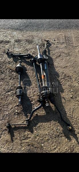 prednja polu osovina