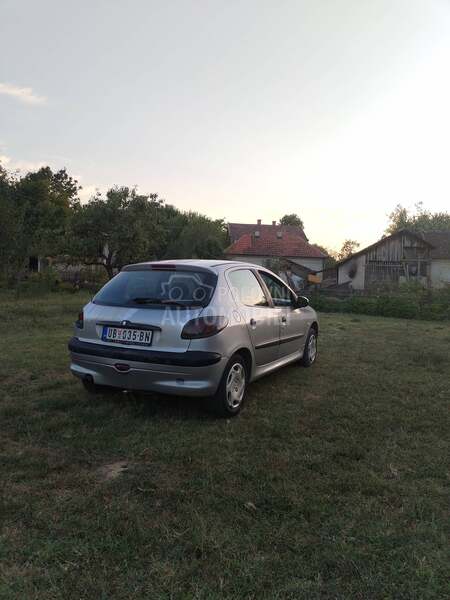 Peugeot 206 2.0 hdi